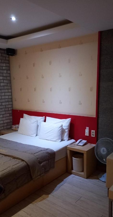 אולסן Design Motel T מראה חיצוני תמונה