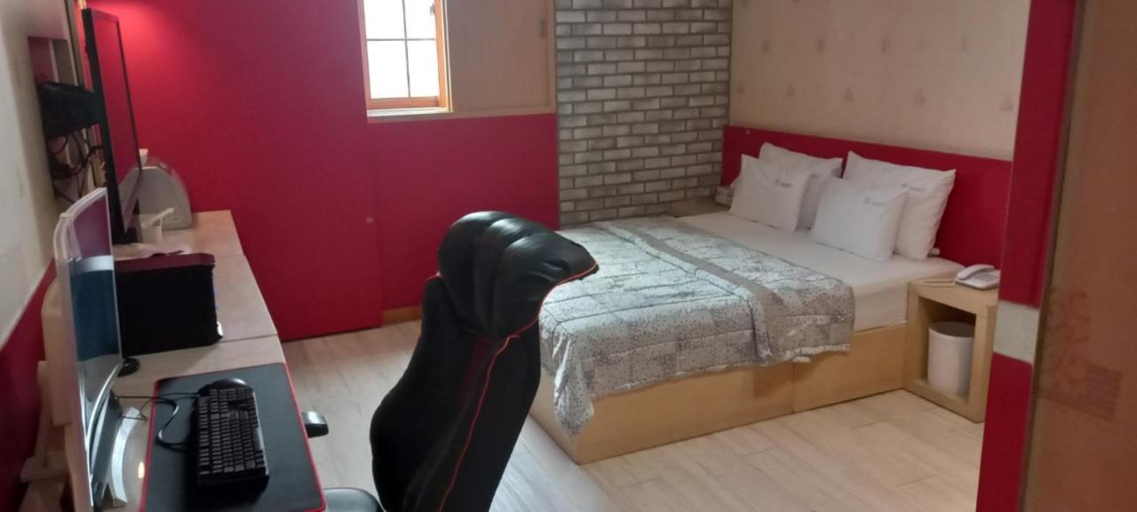 אולסן Design Motel T מראה חיצוני תמונה